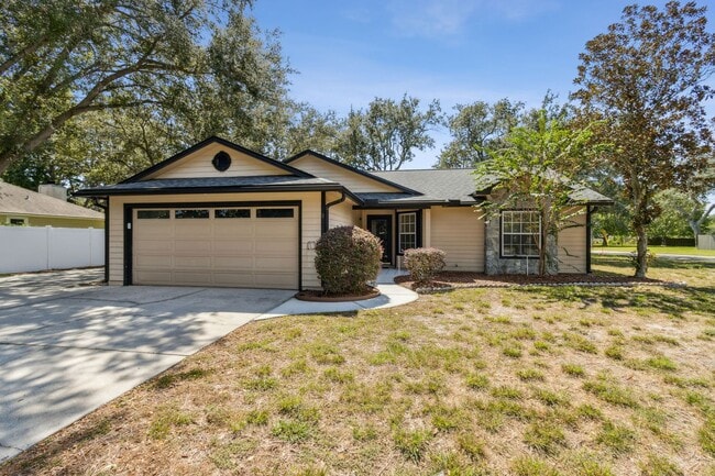 property at 2102 Inverness Rd