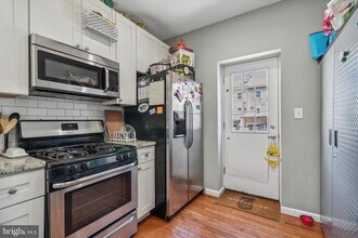 4327 Main St in Philadelphia, PA - Building Photo - Building Photo