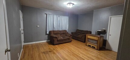 840 Dwelly St, Unit 2W in Fall River, MA - Building Photo - Building Photo