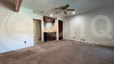 1305 Guildford St in Garland, TX - Building Photo - Building Photo
