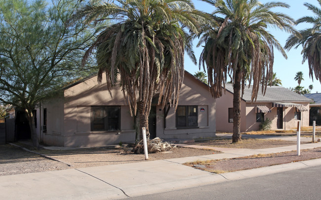 2916 E Monroe St in Phoenix, AZ - Building Photo - Building Photo