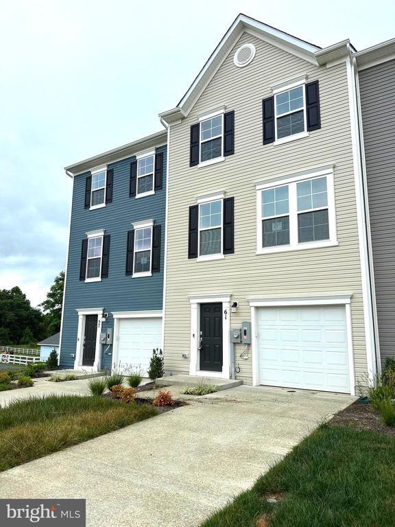 property at 61 Gray Silver Rd