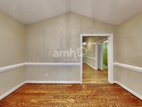 1206 Saura Ct in Fuquay Varina, NC - Building Photo - Building Photo