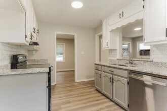 1533 Choctaw Dr in Birmingham, AL - Building Photo - Building Photo