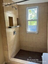 1608 NE 25th St in Winston-Salem, NC - Building Photo - Building Photo