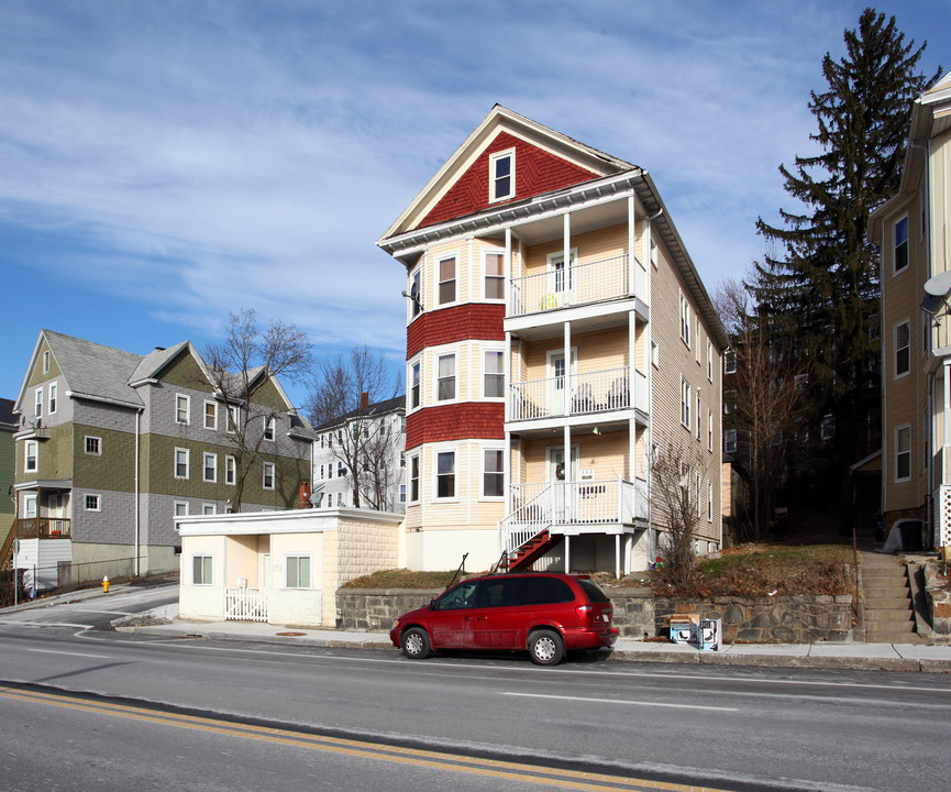 199 Belmont St in Worcester, MA - Foto de edificio