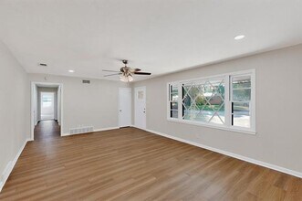 3516 London Ln in Richland Hills, TX - Building Photo - Building Photo