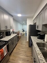 98 Chautauqua Ave in Portsmouth, VA - Building Photo - Building Photo