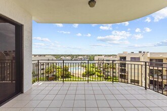370 Golfview Rd in North Palm Beach, FL - Building Photo - Building Photo