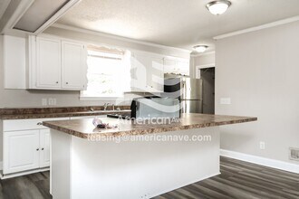 713 Frieden St in West Columbia, SC - Building Photo - Building Photo