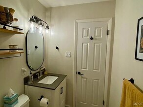 1318 Ashton Rd in Utica, NY - Building Photo - Building Photo