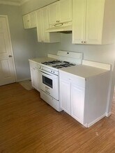 679 Edgeglen Dr in Dallas, TX - Building Photo - Building Photo