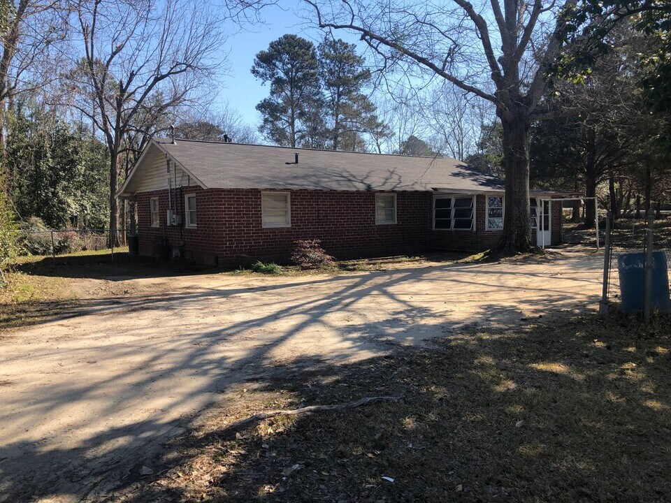 7926 Fortson Rd in Columbus, GA - Building Photo