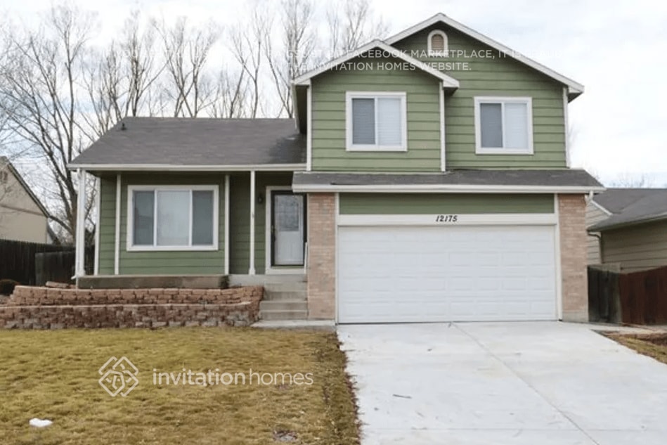12175 Elm Way in Thornton, CO - Building Photo
