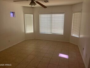 1514 W Lynne Ln in Phoenix, AZ - Building Photo - Building Photo