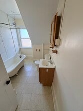 55 Buell St, Unit 10 in Burlington, VT - Building Photo - Building Photo