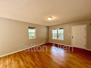 17 Cole St in Asheville, NC - Building Photo - Building Photo