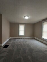 169 W Shields St in Newark, OH - Building Photo - Building Photo