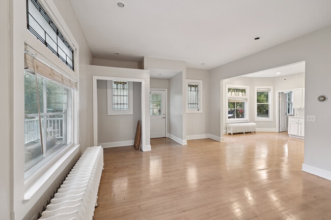 515 W 25th St in Minneapolis, MN - Building Photo - Building Photo