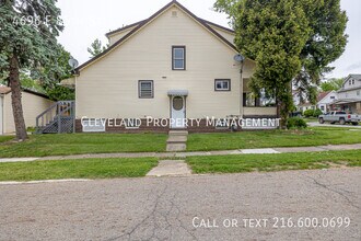 4696 E 85th St in Garfield Heights, OH - Foto de edificio - Building Photo