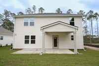 112 Monterey Loop in Richmond Hill, GA - Foto de edificio - Building Photo