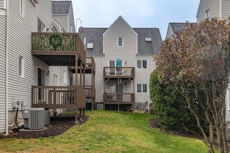 The Chateau in Bridgeport, CT - Building Photo - Building Photo