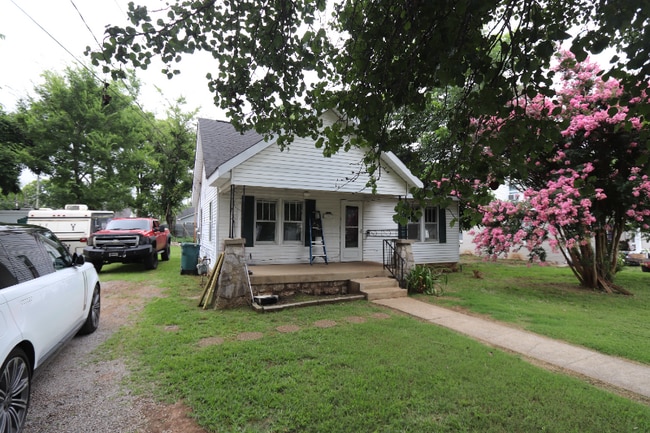 413 Fairview Ave in Lebanon, TN - Building Photo - Building Photo