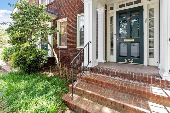 904 N Gregson St in Durham, NC - Building Photo - Building Photo