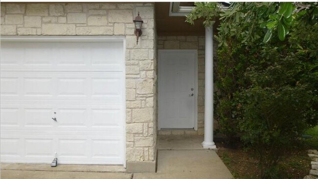 501 Tablerock Cir in Leander, TX - Building Photo - Building Photo
