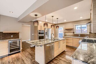 254 Jackson St in Denver, CO - Building Photo - Building Photo