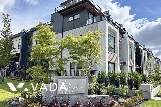 6085 Irmin St in Burnaby, BC - Building Photo - Building Photo