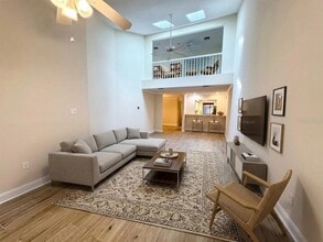 13634 Lake Point Dr S in Clearwater, FL - Building Photo - Building Photo