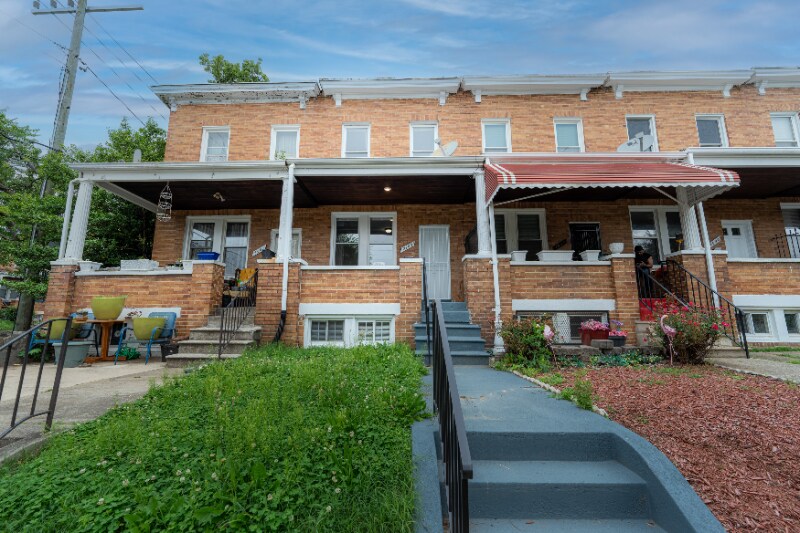 2602 Beryl Ave in Baltimore, MD - Foto de edificio