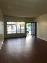 3600 Sampson Ct in Bakersfield, CA - Building Photo - Building Photo