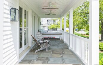 5 Meridian Rd in Norwalk, CT - Building Photo - Building Photo