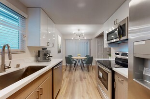 CitiZen Beach Collection at Camino in Redondo Beach, CA - Building Photo