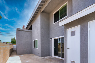 836 S Claudina St in Anaheim, CA - Building Photo - Building Photo