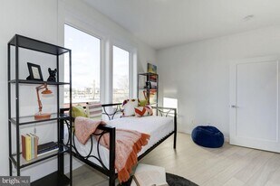 1871 Corcoran St NE in Washington, DC - Building Photo