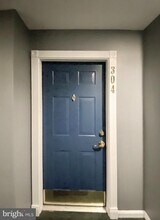 2663 Manhattan Pl in Vienna, VA - Building Photo - Building Photo