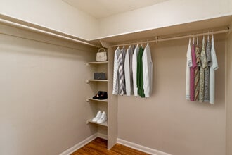 456 N Logan St, Unit 306 in Denver, CO - Building Photo - Building Photo