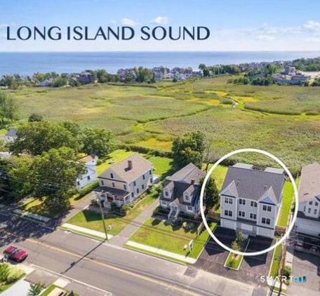 property at 930 Reef Rd