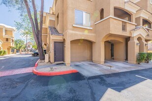 4644 N 22nd St in Phoenix, AZ - Building Photo