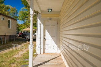 927 Farmer St in Petersburg, VA - Building Photo - Building Photo