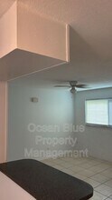 1942 Passaic Ave in Ft. Myers, FL - Building Photo - Building Photo