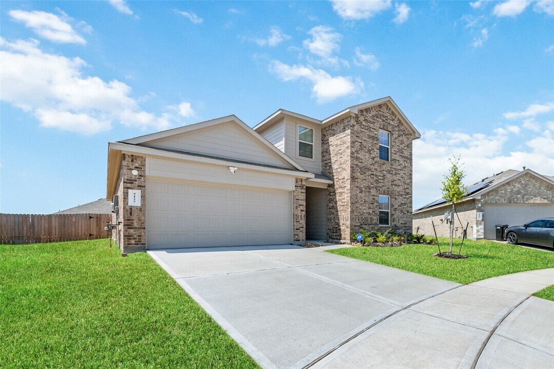 5127 Radiant Dawn Dr in Katy, TX - Building Photo