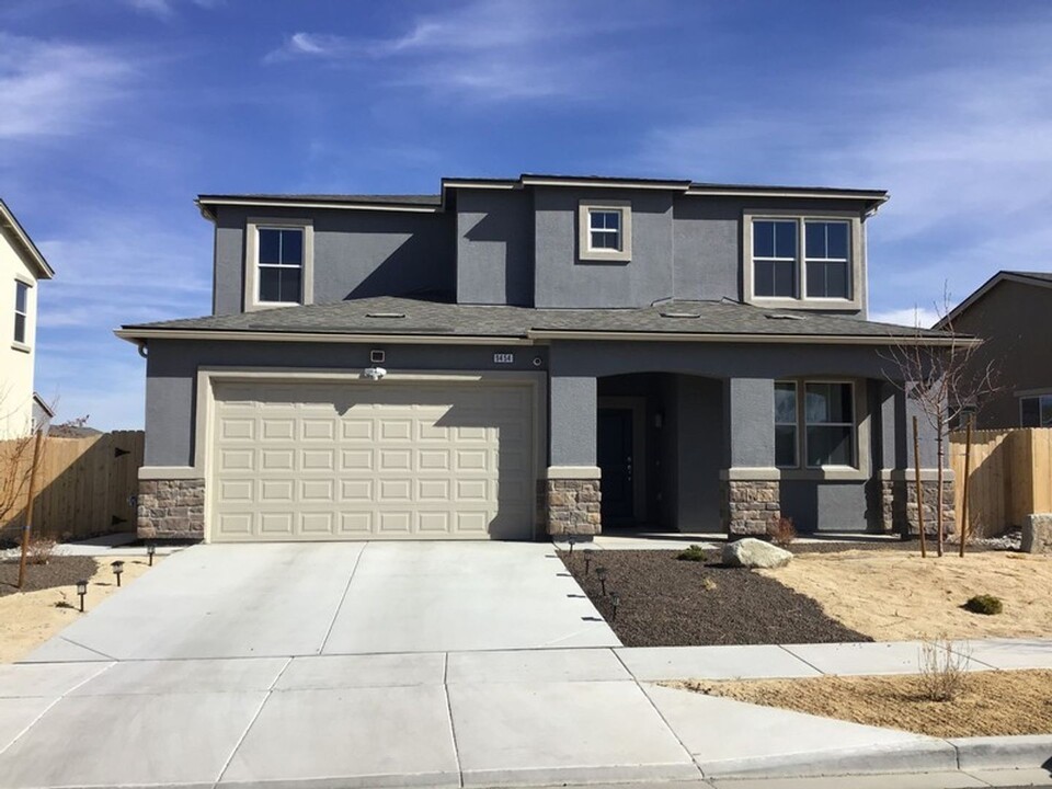 9454 Cape Dr in Reno, NV - Building Photo