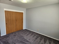 2001 NW Hickory Ln photo'