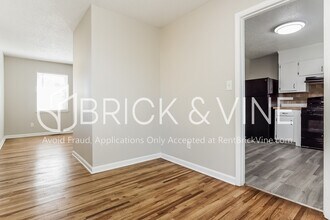 624 Old Pine Rd in Birmingham, AL - Building Photo - Building Photo