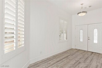 9228 Whitekirk Pl in Las Vegas, NV - Building Photo - Building Photo