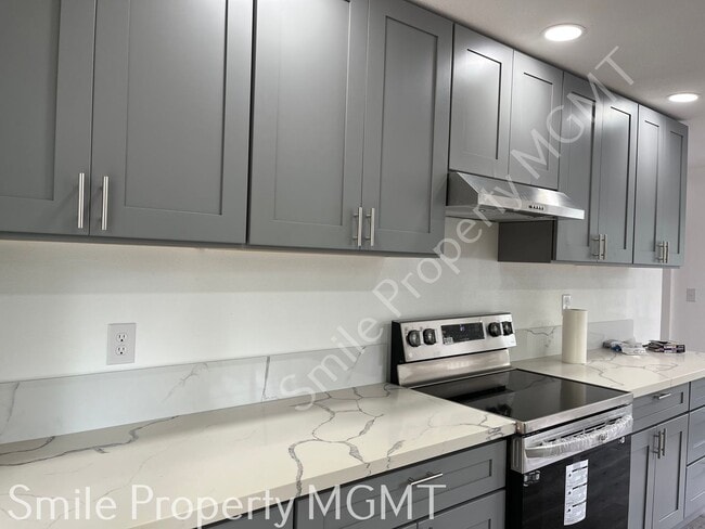 412 SE 139th Ave in Portland, OR - Building Photo - Building Photo